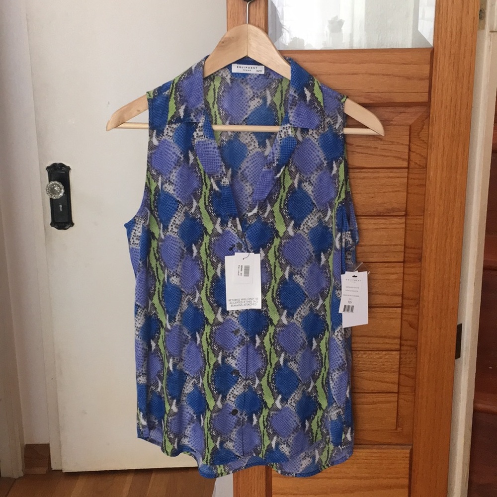 Equipment snakeskin sleeveless blouse